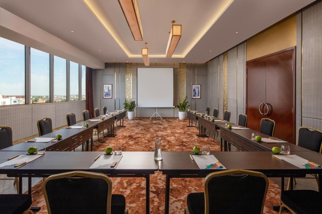 فندق فينبيرل هوى هوي المظهر الخارجي الصورة Meeting room