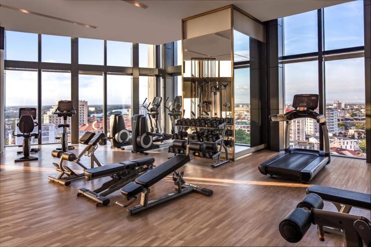فندق فينبيرل هوى هوي المظهر الخارجي الصورة The gym at the hotel